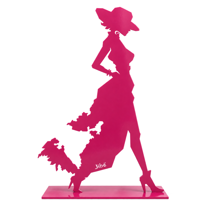Une statue rose brillante de 1m60 avec un socle 
